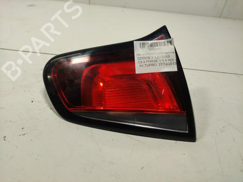 Venstre baglygte bagklap Venstre baglygte bagklap CITROËN C3 II (SC_) 1.4 HDi 70 (SC8HZC, SC8HR0, SC8HP4) (68 hp) 36751490 36751490