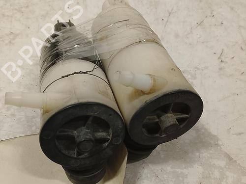 Used Washer pump Washer pump JEEP GRAND CHEROKEE II (WJ, WG) 3.1 TD 4x4 (140 hp) 36726964 36726964