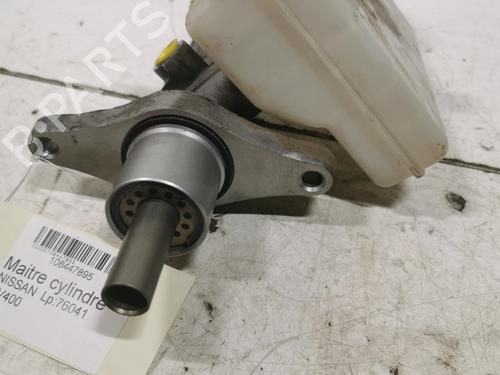 brake-master-cylinder-nissan-nv400-van-x62-x62b-2011-36706570 main image