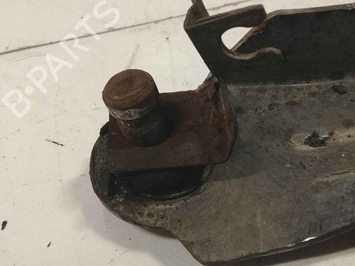 left-front-suspension-arm-renault-scenic-ii-jm01_-2003-2004-2005-2006-2007-2008-2009-2010-36715542 main image