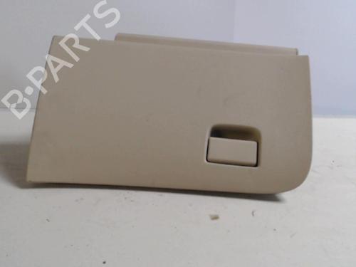 Guantera Guantera NISSAN X-TRAIL III (T32_, T32R, T32RR) 1.3 DIG-T (160 hp) 36727489 36727489