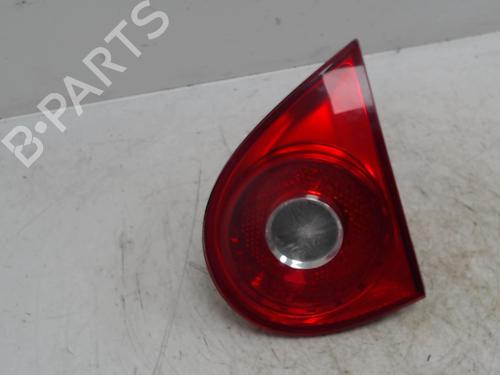 Feu de coffre droit Feu de coffre droit VW GOLF V (1K1) [2003-2010] 36739836 36739836