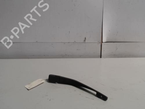 Used Rear windshield wiper arm Rear windshield wiper arm 36733234 36733234