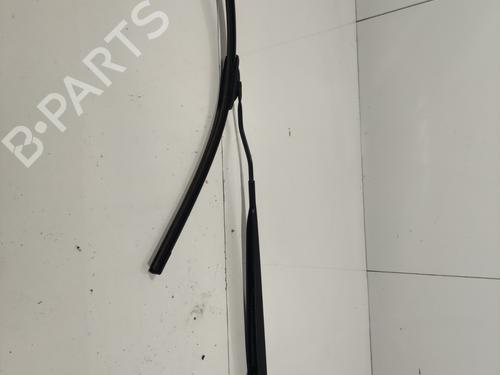 front-windshield-wiper-arm-renault-scenic-ii-jm01_-2003-2004-2005-2006-2007-2008-2009-2010-36719929 main image