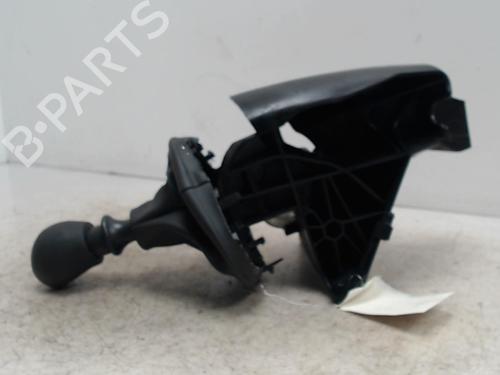 Palanca de cambios Palanca de cambios RENAULT TRAFIC III Bus (JG_) [2014-2026] 36745526 36745526