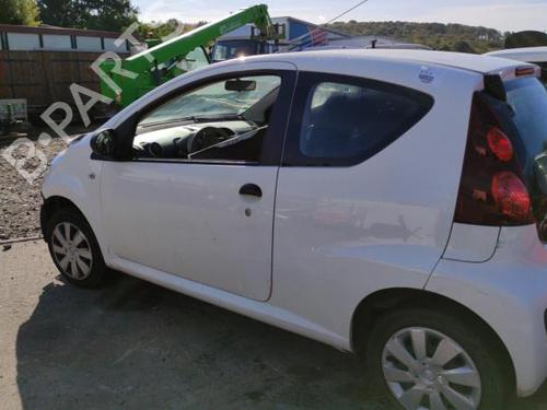 Used Parts PEUGEOT 107 (PM_, PN_) 1.0 4763257