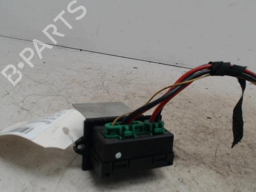 heater-resistor-renault-scenic-ii-jm01_-2003-2004-2005-2006-2007-2008-2009-2010-36744864 main image
