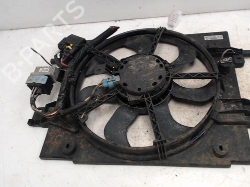 Used Radiator fan Radiator fan DACIA DUSTER (HS_) 1.5 dCi (HSAJ) (90 hp) 36745874 36745874