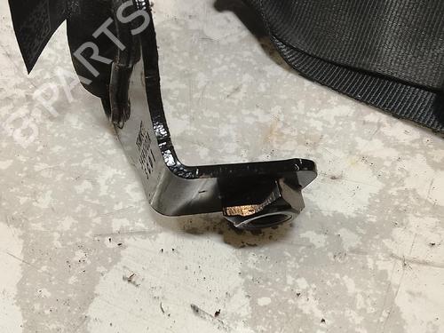 Used Rear center seatbelt Rear center seatbelt RENAULT TRAFIC III Van (FG_) 1.6 dCi 125 (FGMH) (125 hp) 39727102 39727102