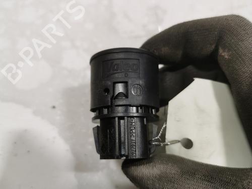 Used Switch Switch 39177385 39177385