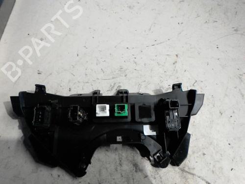 Mando elevalunas delantero izquierdo Mando elevalunas delantero izquierdo PEUGEOT PARTNER Box Body/MPV [2008-2026] 36748202 36748202