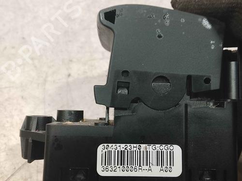 switch-renault-megane-cc-ez01_-2010-2011-2012-2013-2014-2015-36714493 main image