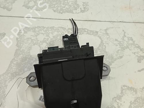 Used Tailgate lock Tailgate lock FORD FOCUS III 1.6 TDCi ECOnetic (105 hp) 39584691 39584691
