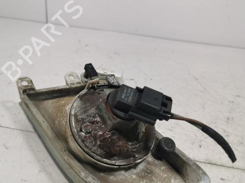 Used Right front fog light Right front fog light 38975993 38975993