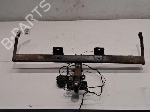 Used Tow ball/Mechanism Tow ball/Mechanism 36953792 36953792
