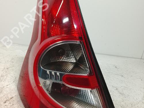 left-taillight-dacia-sandero-2008-40018395 main image