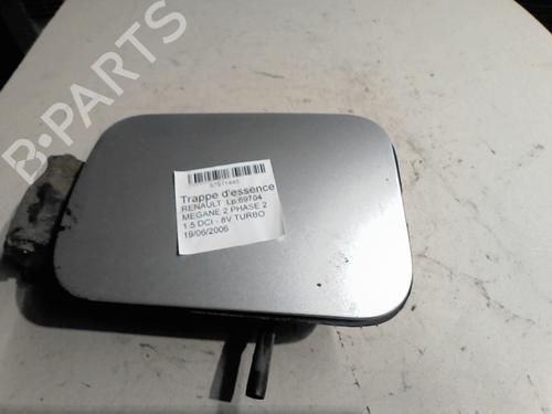 fuel-flap-renault-megane-ii-bm01_-cm01_-2001-2002-2003-2004-2005-2006-2007-2008-2009-2010-2011-2012-36740485 main image