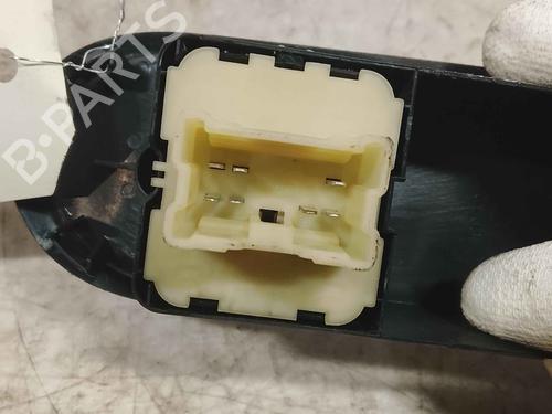 Used Left front window switch Left front window switch DACIA DUSTER (HS_) [2010-2018] 36714607 36714607