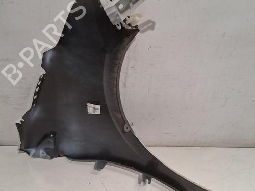 Used Left front fenders Left front fenders 37628596 37628596