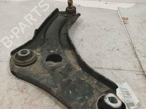 left-front-suspension-arm-renault-megane-iv-hatchback-b9amn_-2015-37733908 main image