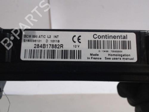 Used Fuse box Fuse box 36731145 36731145