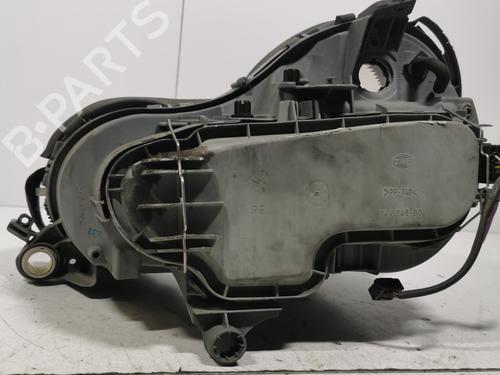 Used Right headlight Right headlight MERCEDES-BENZ E-CLASS (W210) E 290 Turbo-D (210.017) (129 hp) 36722634 36722634