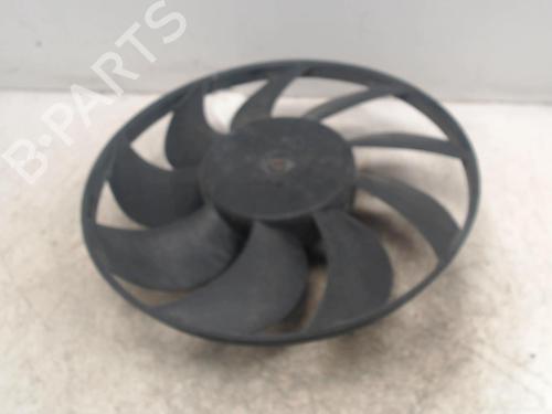 Used Radiator fan Radiator fan RENAULT MASTER II Van (FD) 2.5 dCi (FD01, FD02, FD21, FD22, FD31, FD32, FD3Y, FD71,... (120 hp) 36748976 36748976