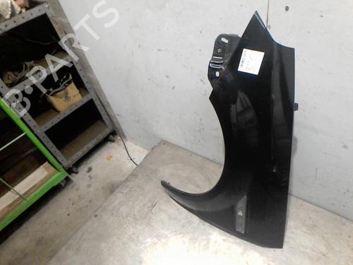 Used Left front fenders Left front fenders 36736365 36736365