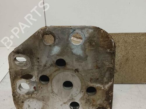 Used Rear bumper reinforcement Rear bumper reinforcement 36711932 36711932