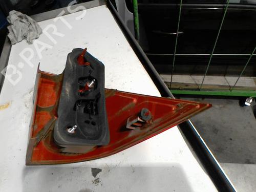 Used Right taillight Right taillight PEUGEOT 1007 (KM_) 1.6 16V (109 hp) 36748640 36748640