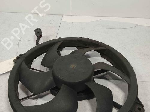 Used Radiator fan Radiator fan 36713125 36713125