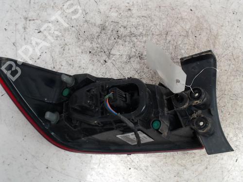 right-taillight-renault-clio-iv-bh_-2012-2013-2014-2015-2016-2017-2018-2019-2020-2021-36744578 main image