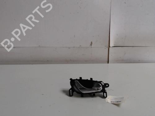 Maneta interior trasera derecha Maneta interior trasera derecha NISSAN QASHQAI II (J11, J11_) 1.6 DIG-T (163 hp) 36730895 36730895