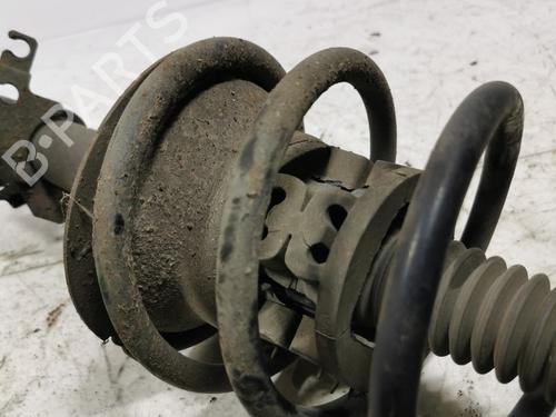 Used Right front shock absorber Right front shock absorber RENAULT MEGANE I (BA0/1_) 1.9 dCi (BA05, BA1F) (102 hp) 39629061 39629061