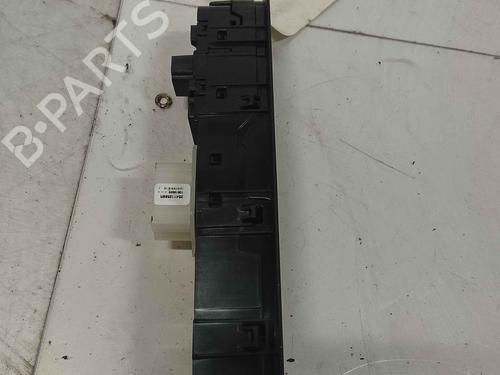 Used Left front window switch Left front window switch RENAULT KANGOO Express (FW0/1_) 1.5 dCi 80 (FW15) (80 hp) 36715858 36715858