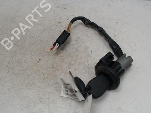 ignition-barrel-dacia-duster-hs_-2010-2011-2012-2013-2014-2015-2016-2017-2018-36746490 main image