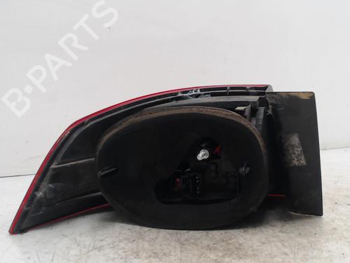 right-taillight-renault-laguna-ii-bg01_-2001-2002-2003-2004-2005-2006-2007-36742246 main image