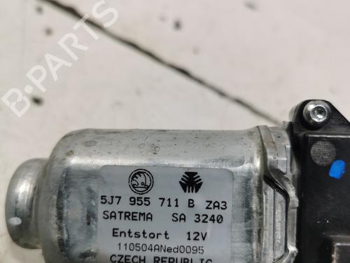 Used Rear wiper motor Rear wiper motor SKODA YETI (5L) 2.0 TDI (110 hp) 36708536 36708536