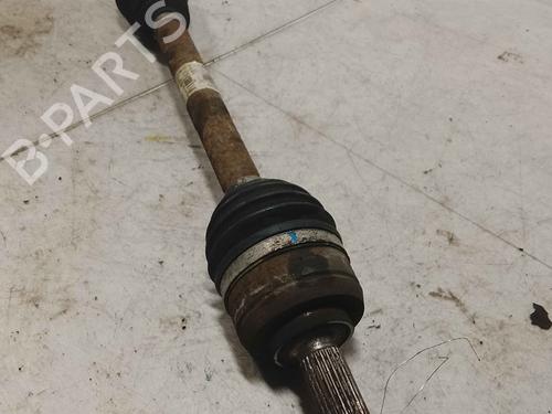 right-front-driveshaft-renault-megane-iv-hatchback-b9amn_-2015-37733910 main image