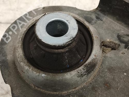 Used Left front suspension arm Left front suspension arm RENAULT ZOE (BFM_) ZOE (92 hp) 40162225 40162225