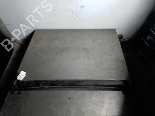 Used Rear bumper reinforcement Rear bumper reinforcement 36738708 36738708