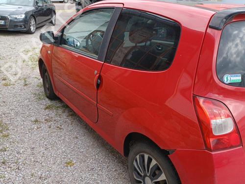 Left front steering knuckle RENAULT TWINGO II (CN0_) 1.5 dCi (CN0E) | BP36734652M25 - Image 2