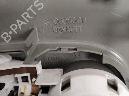 Plafoniera interna Plafoniera interna RENAULT CLIO II (BB_, CB_) [1998-2016] 36749987 36749987