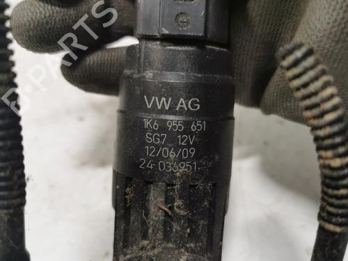 washer-pump-vw-tiguan-5n_-2007-2008-2009-2010-2011-2012-2013-2014-2015-2016-2017-2018-36706595 main image