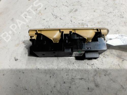 Left front window switch PORSCHE CAYENNE (9PA) S 4.5 | BP36748371I27 - Image 2