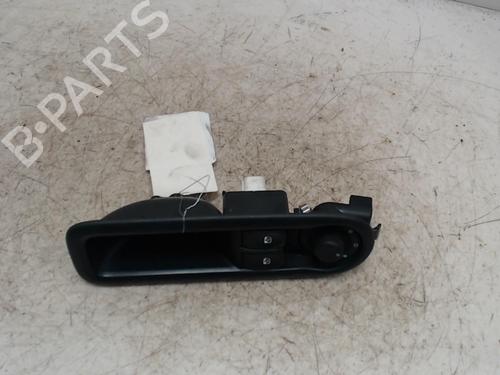 left-front-window-switch-renault-twingo-ii-cn0_-2007-36745962 main image