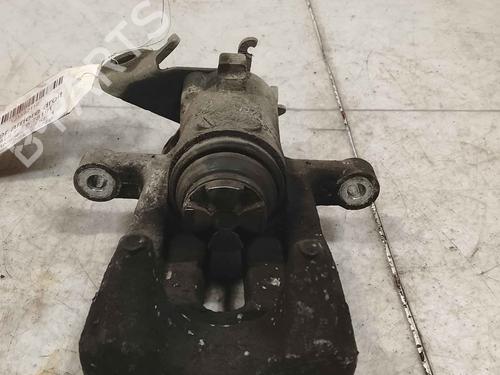 right-rear-brake-caliper-renault-megane-iv-hatchback-b9amn_-2015-36714967 main image