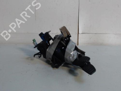 pedal-dacia-sandero-ii-2012-36724900 main image