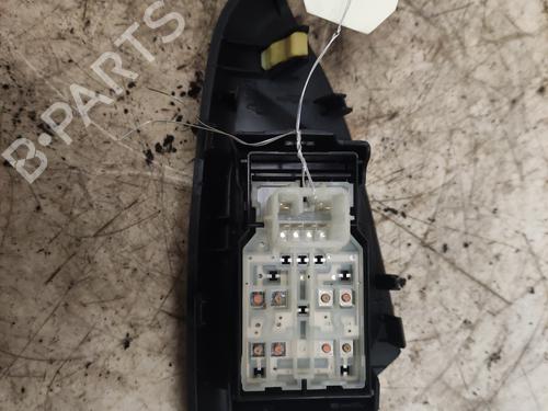 left-front-window-switch-peugeot-108-2014-36750337 main image