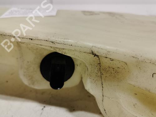 Deposito limpa vidros Deposito limpa vidros AUDI A4 B8 (8K2) 2.0 TDI (143 hp) 36709165 36709165